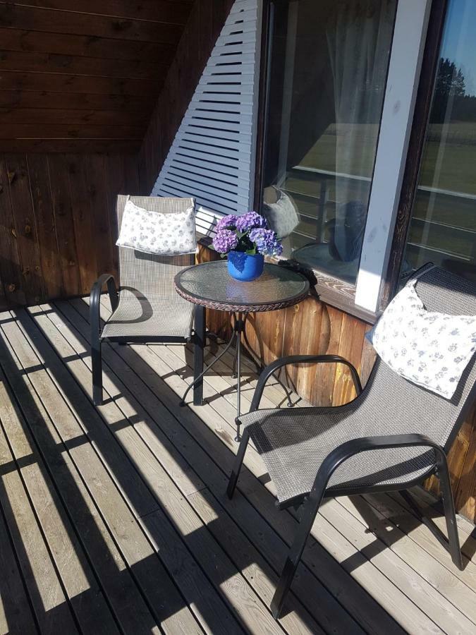 Tiiupesa Guest House Hellamaa  Exteriér fotografie